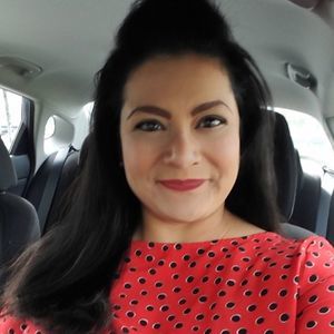 Meet your Posher, Christina